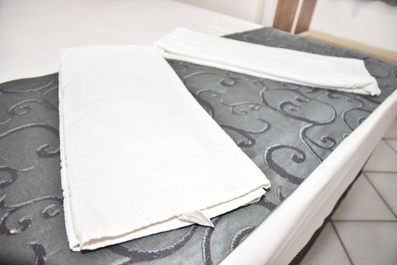 Duna'S Guest House ซัลวาดอร์ ภายนอก รูปภาพ